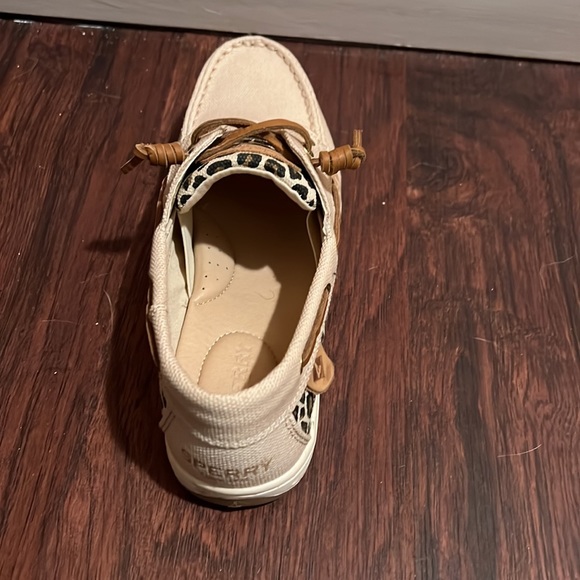 Sperry cheetah boat shoe size 8.5 (worn once) - Picture 3 of 3